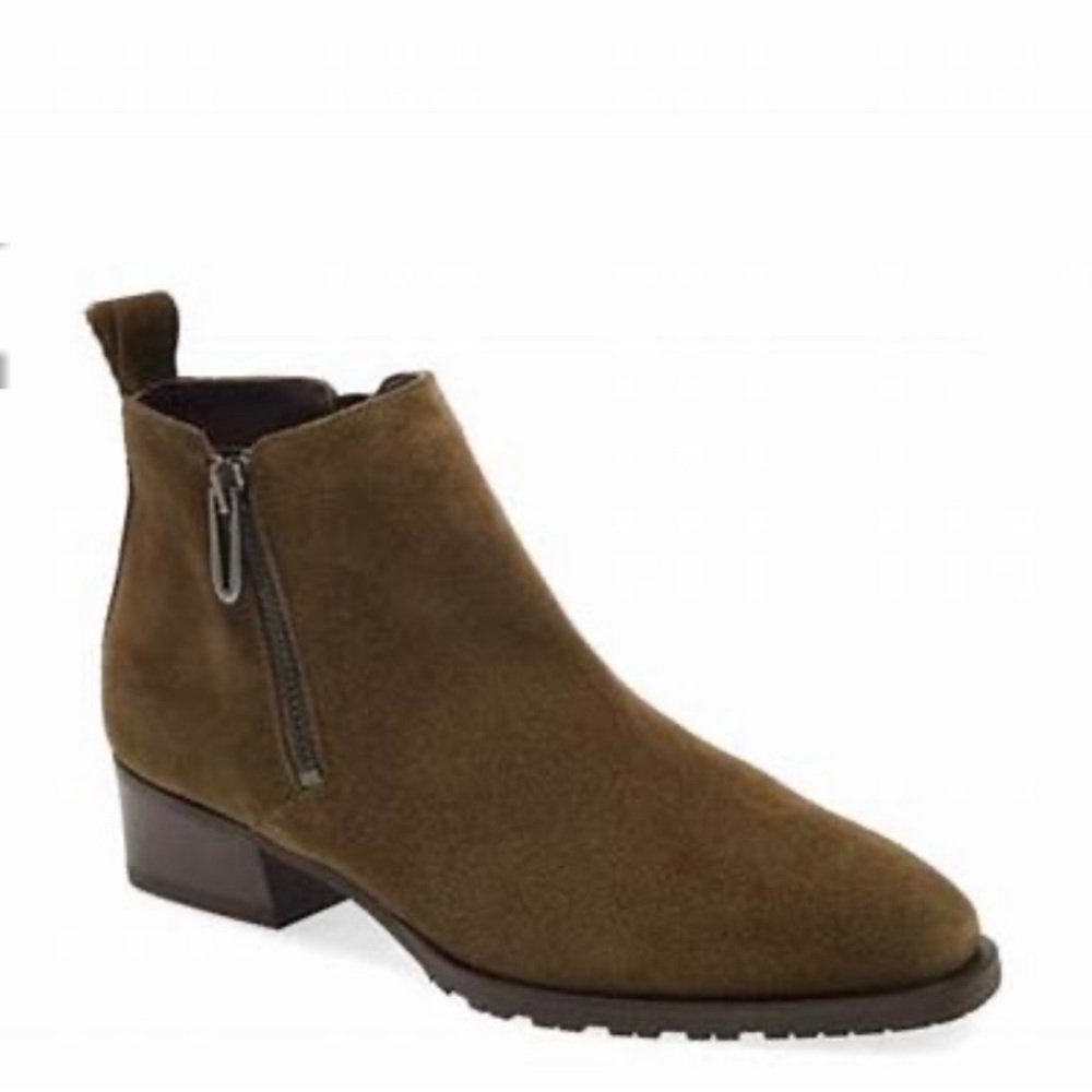 Aquatalia Fantina Suede Ankle Boots Weatherproof Size 7.5 Color “Herb” EUC